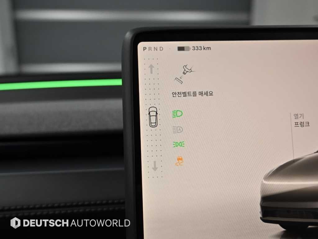 테슬라 모델 Y 롱 레인지 이미지 9