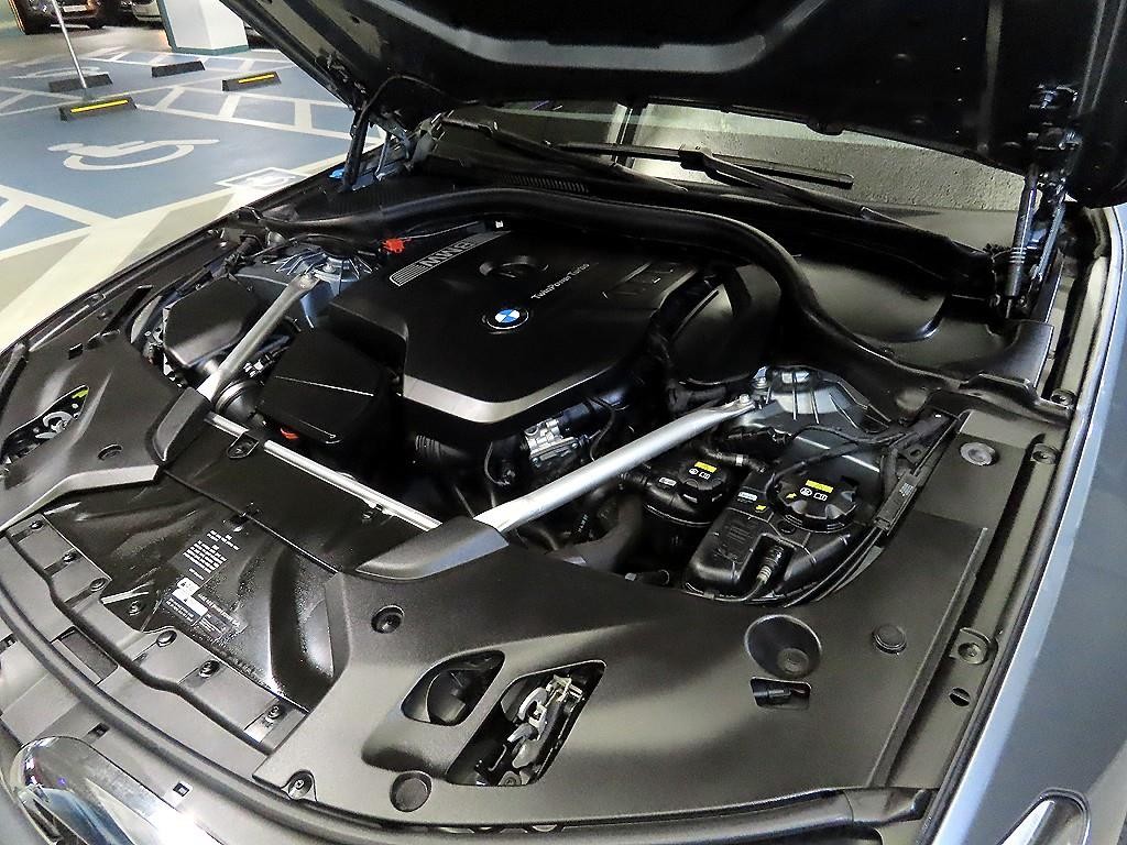 BMW 5시리즈 5시리즈 (G30) 530i M 스포츠 플러스 이미지 19