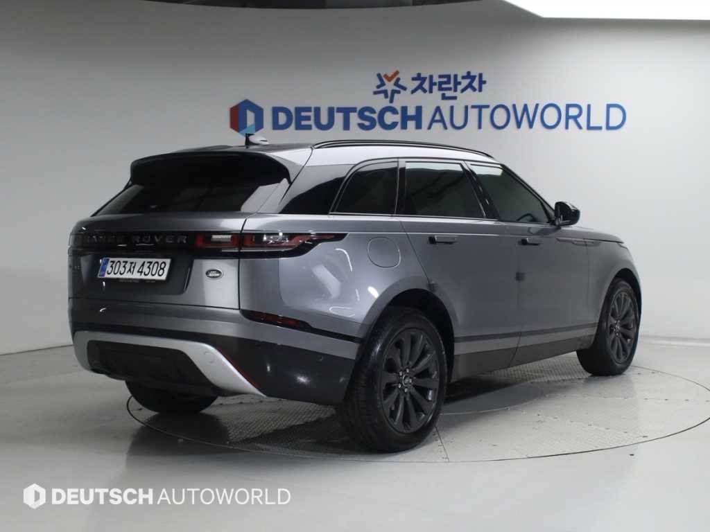 랜드로버 레인지로버 벨라 2.0 D240 R-다이나믹 SE 이미지 2