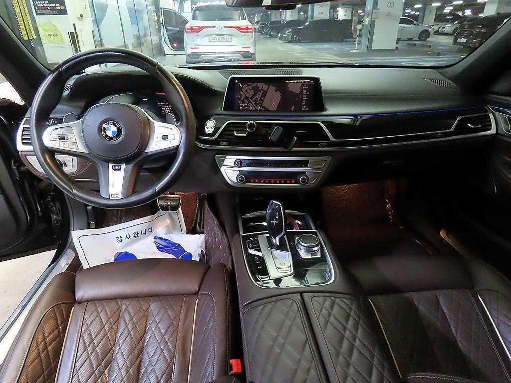 BMW 7시리즈 7시리즈 (G11) 730d xDrive M 스포츠 이미지 10