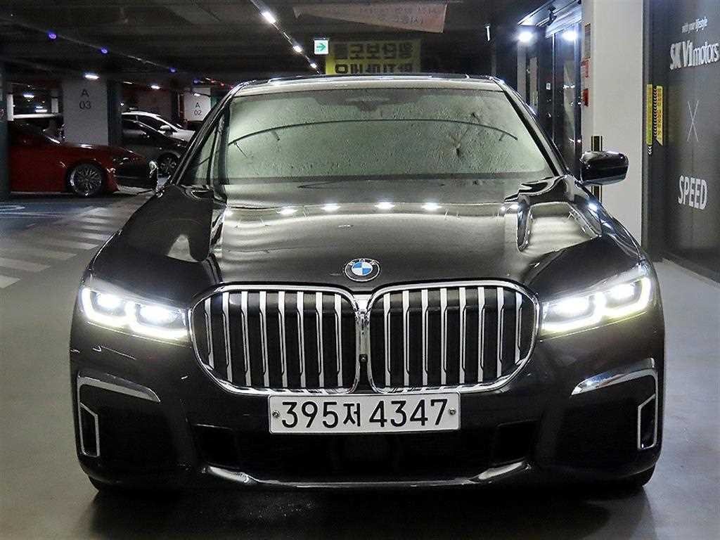 BMW 7시리즈 7시리즈 (G11) 730d xDrive M 스포츠 이미지 2