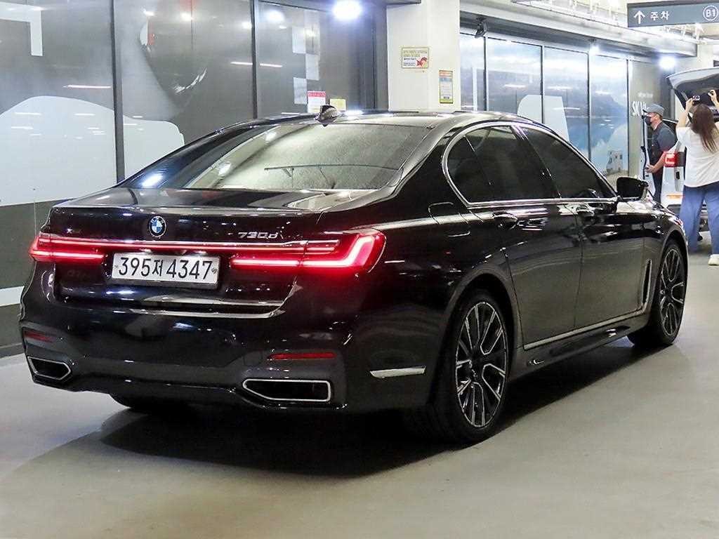 BMW 7시리즈 7시리즈 (G11) 730d xDrive M 스포츠 이미지 4