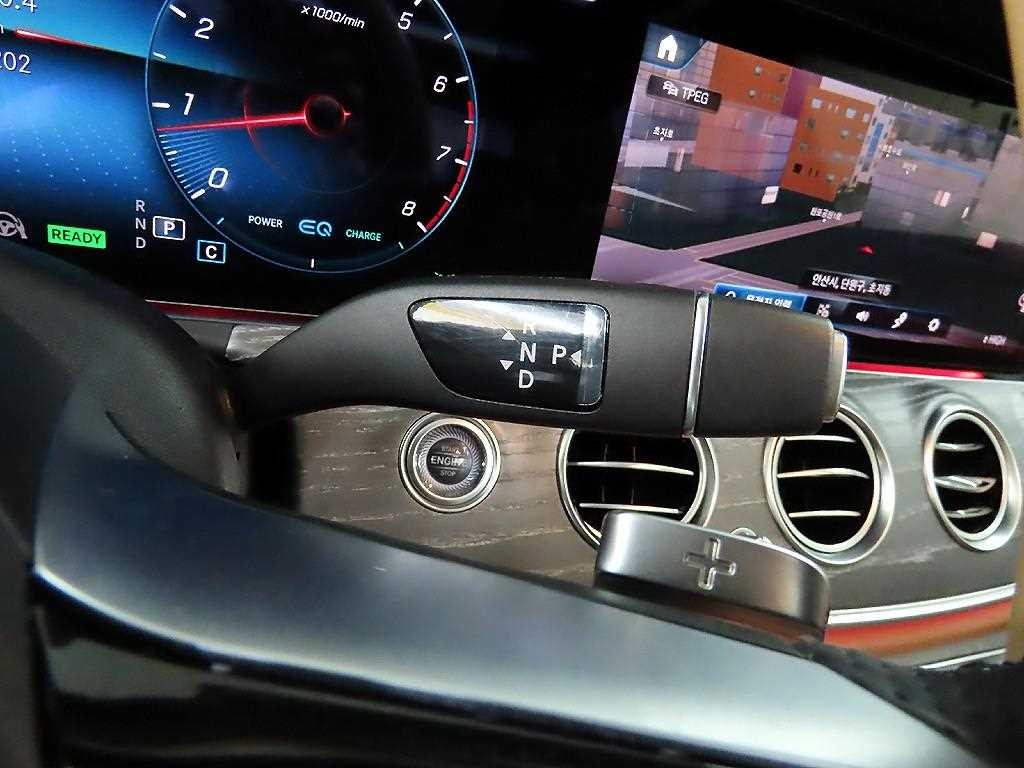 벤츠 E 클래스 E-클래스 W213 E350 4MATIC 아방가르드 이미지 10