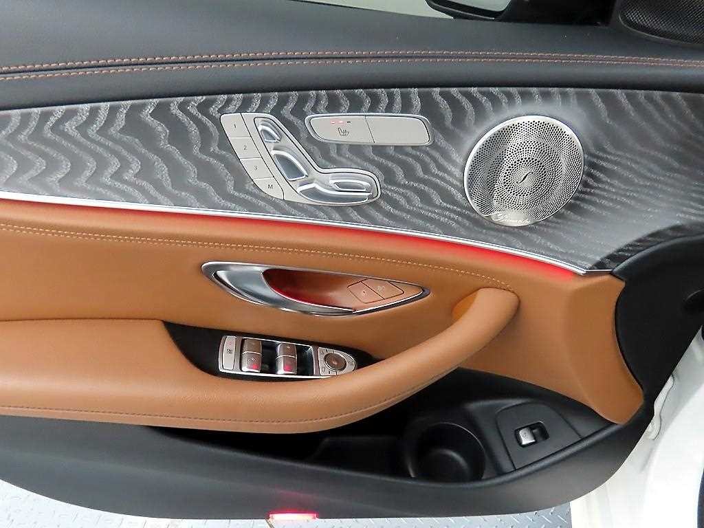 벤츠 E 클래스 E-클래스 W213 E350 4MATIC 아방가르드 이미지 11