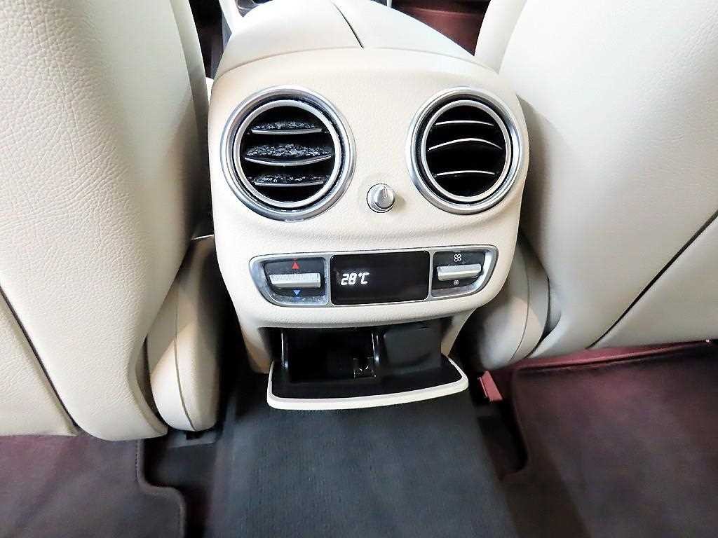 벤츠 E 클래스 E-클래스 W213 E450 4MATIC 익스클루시브 이미지 14