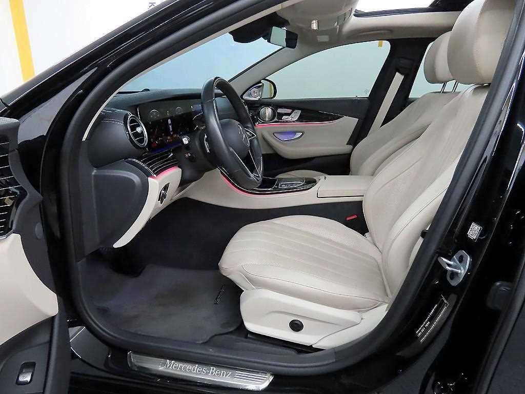 벤츠 E 클래스 E-클래스 W213 E450 4MATIC 익스클루시브 이미지 5