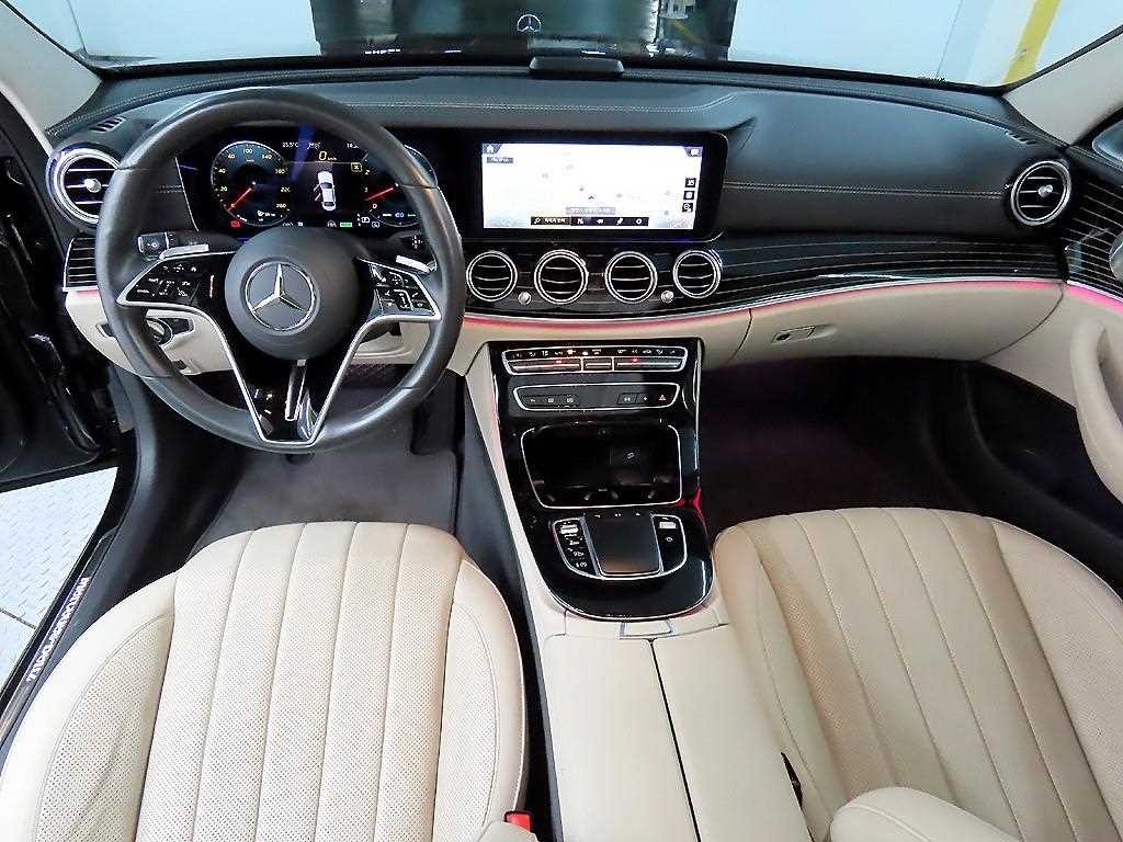 벤츠 E 클래스 E-클래스 W213 E450 4MATIC 익스클루시브 이미지 7
