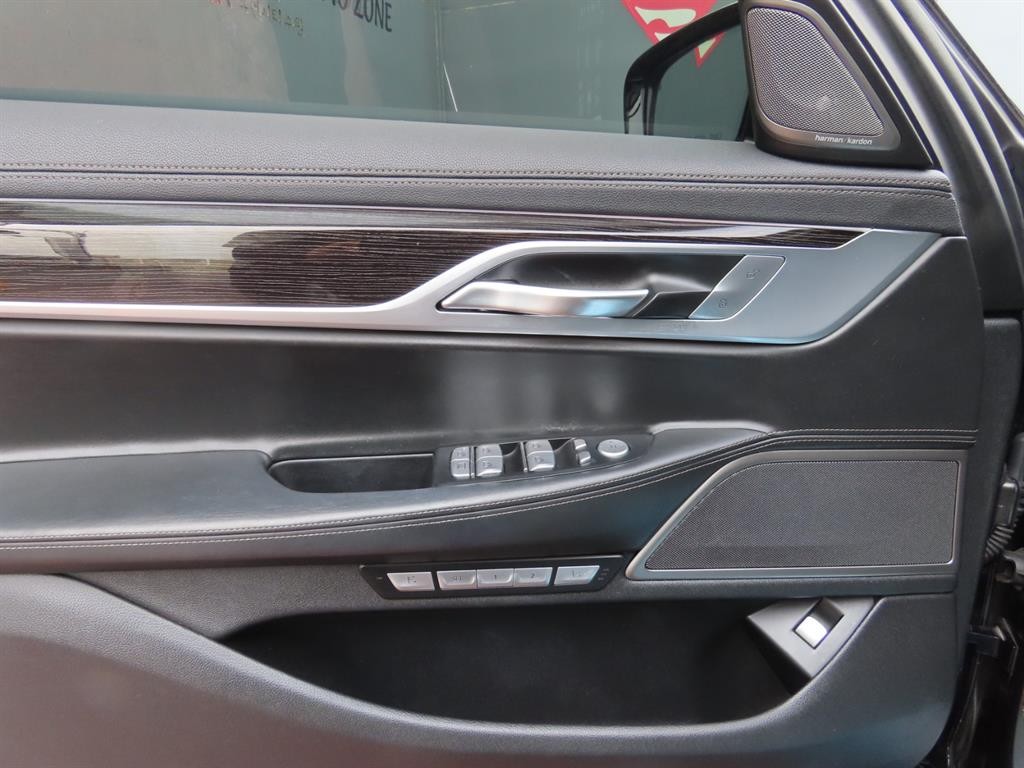BMW 7시리즈 7시리즈 (G11) 740Li xDrive M SPORT 스포츠 이미지 15