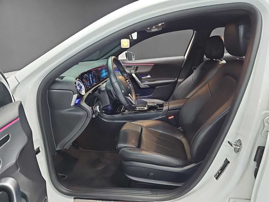 벤츠 A 클래스 A클래스 W177 A220 세단 이미지 11
