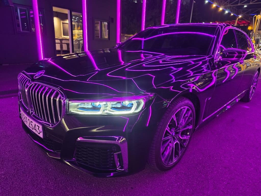 BMW 7시리즈 7시리즈 (G11) 740I M 스포츠 패키지 이미지 3