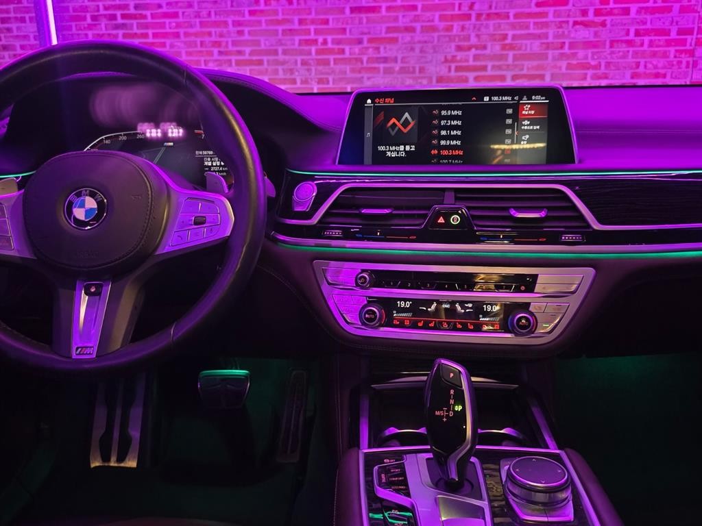 BMW 7시리즈 7시리즈 (G11) 740I M 스포츠 패키지 이미지 8