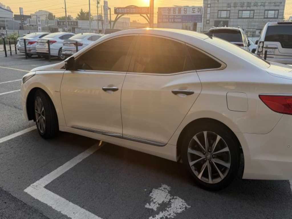 현대 그랜저 그랜저 HG LPG HG300 익스클루시브 이미지 4