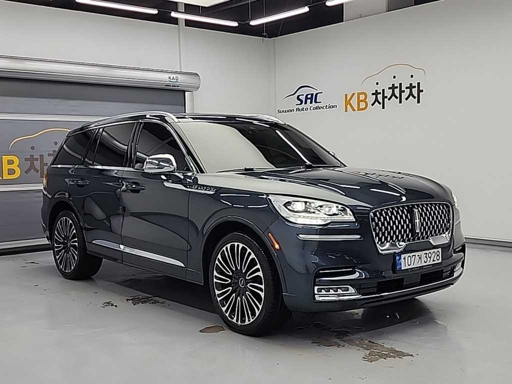 링컨 에비에이터 에비에이터 2세대 3.0 블랙라벨 AWD 이미지 4