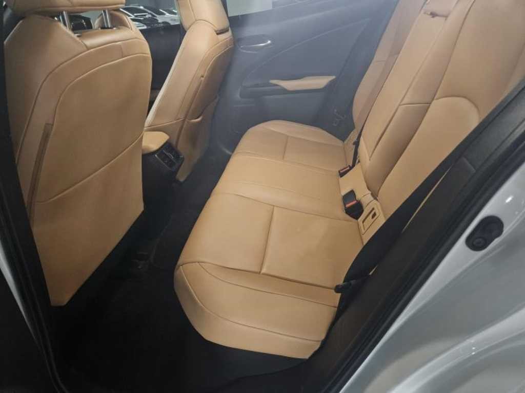 렉서스 UX UX 250h 2.0 2WD 이미지 10