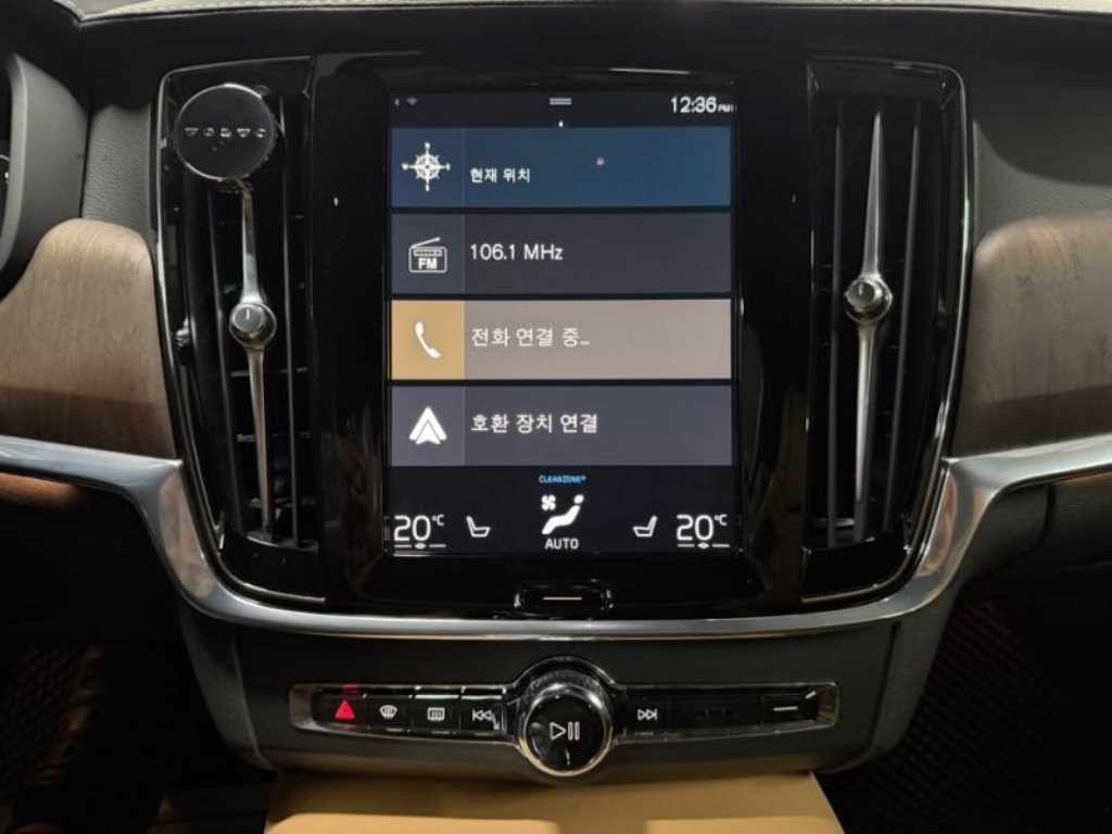 볼보 S90 B5 인스크립션 이미지 10