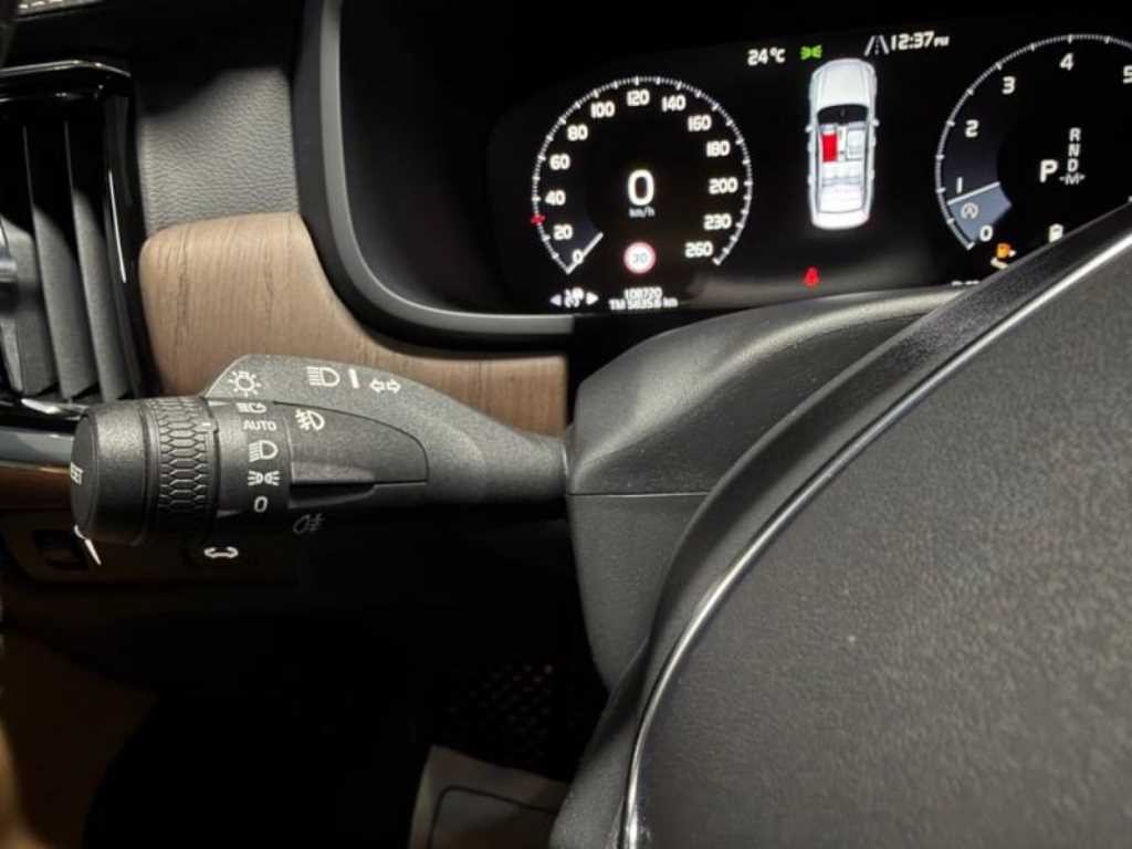 볼보 S90 B5 인스크립션 이미지 14