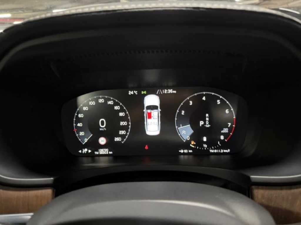 볼보 S90 B5 인스크립션 이미지 9
