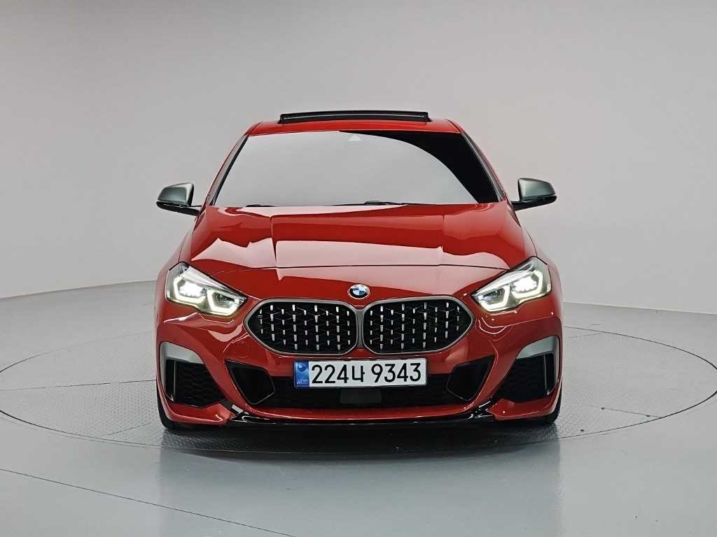 BMW 2시리즈 2시리즈 그란쿠페 (F74) M235 xDrive 그란쿠페 이미지 2