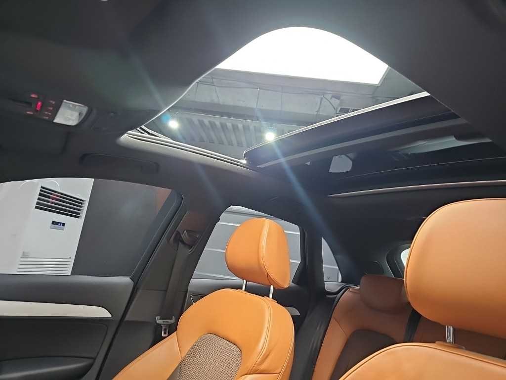 아우디 Q3 35 TDI 콰트로 디자인라인 이미지 13