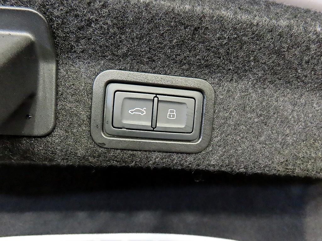 아우디 A6 A6 (C8) 40 TDI 이미지 17