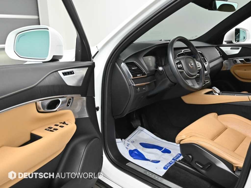 볼보 XC90 XC90 2세대 2.0 B6 AWD 인스크립션 이미지 11