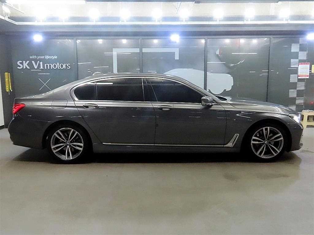 BMW 7시리즈 7시리즈 (G11) 730Ld xDrive M 스포츠 이미지 3