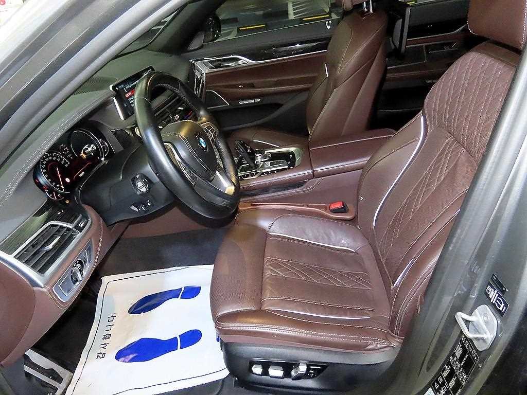 BMW 7시리즈 7시리즈 (G11) 730Ld xDrive M 스포츠 이미지 6