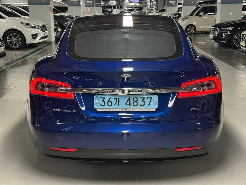 테슬라 모델 S 75D 이미지 3