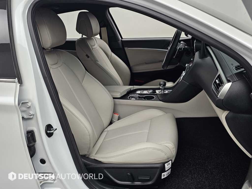 제네시스 G70 더 뉴 G70 가솔린 3.3T 2WD 이미지 10