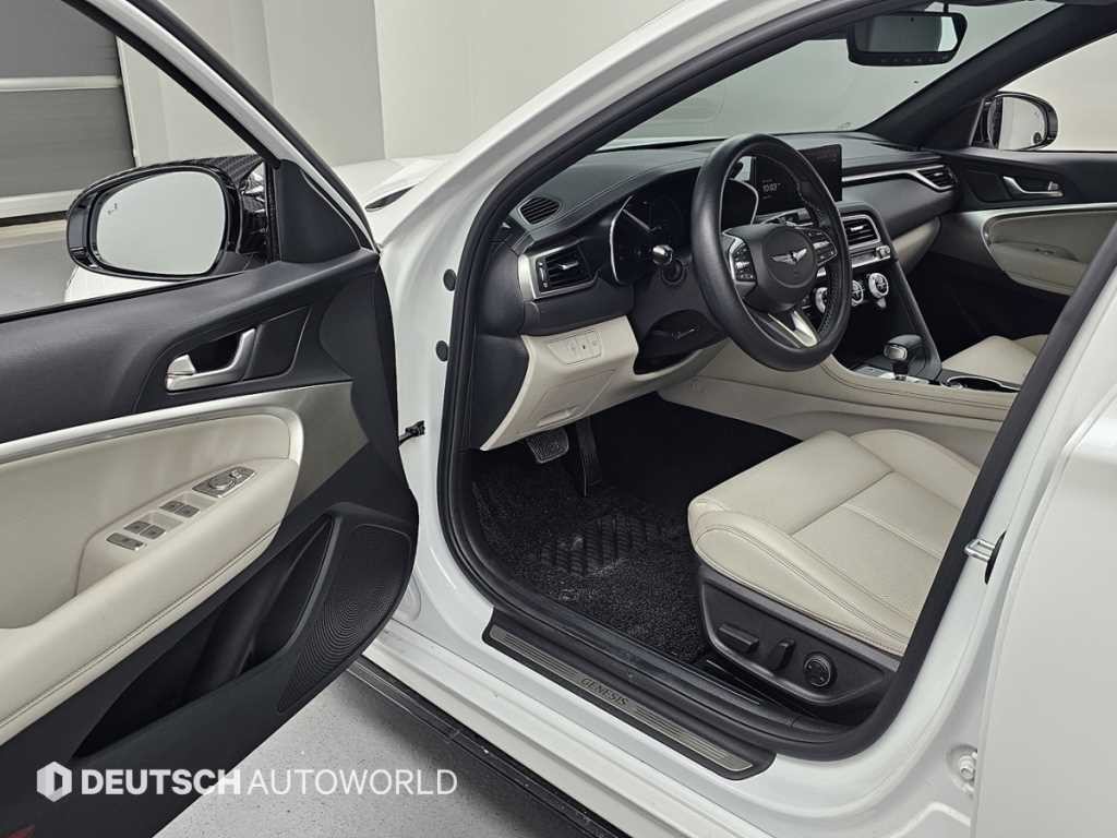 제네시스 G70 더 뉴 G70 가솔린 3.3T 2WD 이미지 11