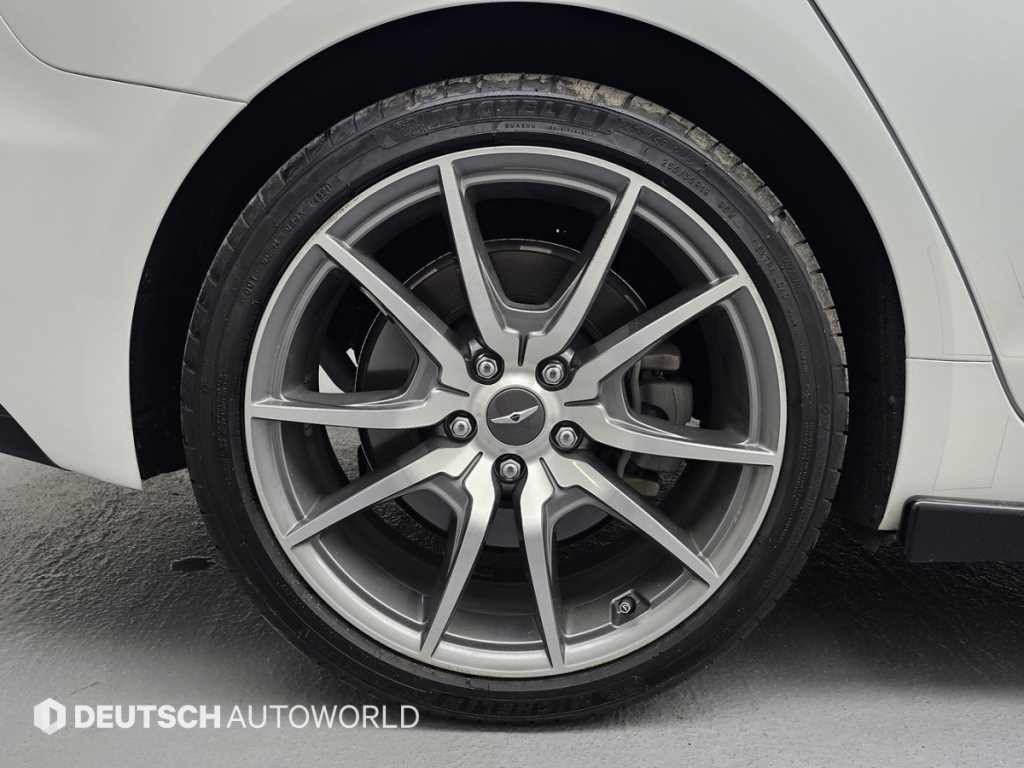 제네시스 G70 더 뉴 G70 가솔린 3.3T 2WD 이미지 5