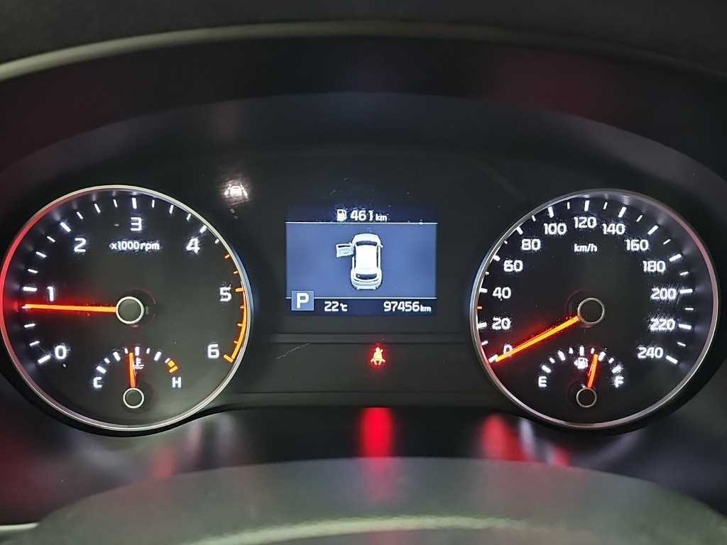 기아 스포티지 스포티지 더 볼드 2.0 디젤 2WD 프레스티지 이미지 6