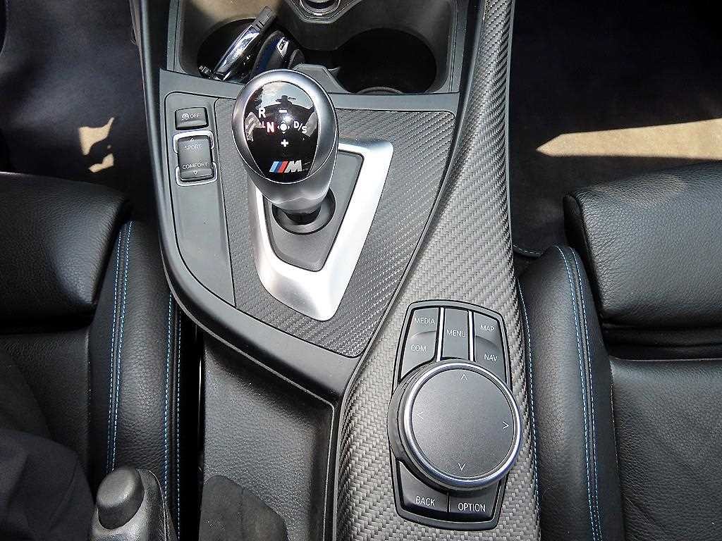 BMW 2시리즈 M2 (F87) 쿠페 이미지 10