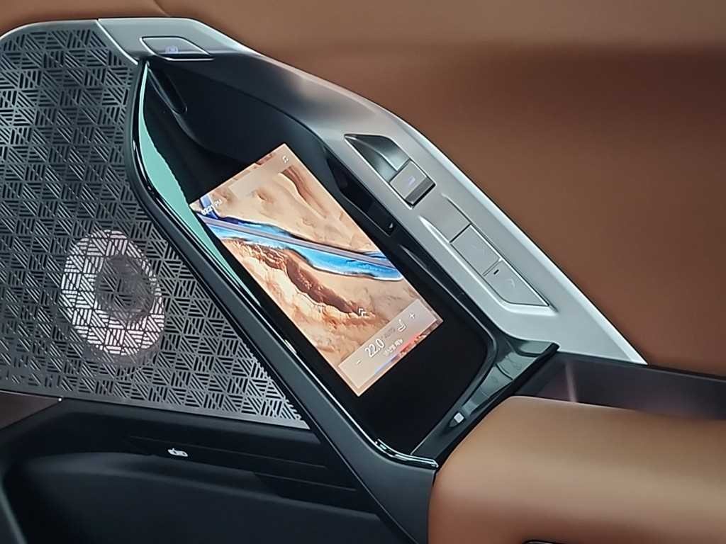 BMW i7 BMW i7 xDrive 60 M 스포츠 이그제큐티브 팩 이미지 15
