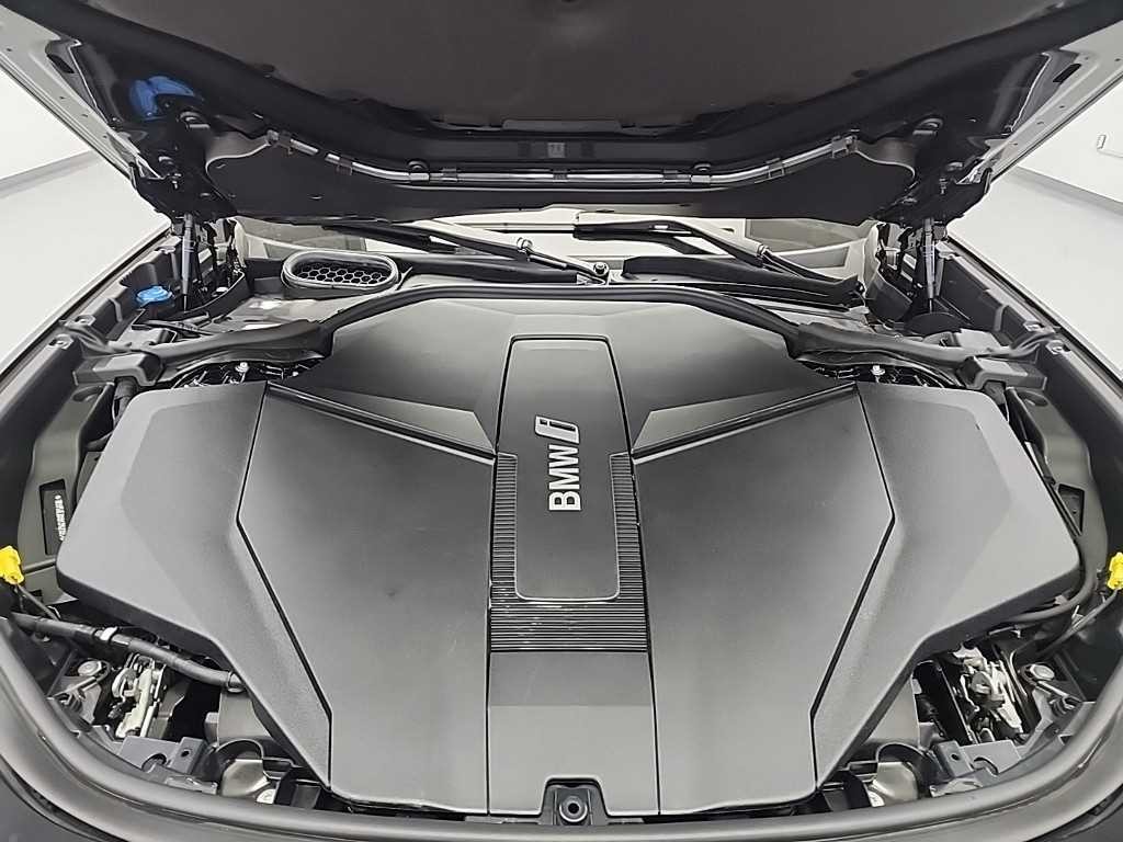 BMW i7 BMW i7 xDrive 60 M 스포츠 이그제큐티브 팩 이미지 6