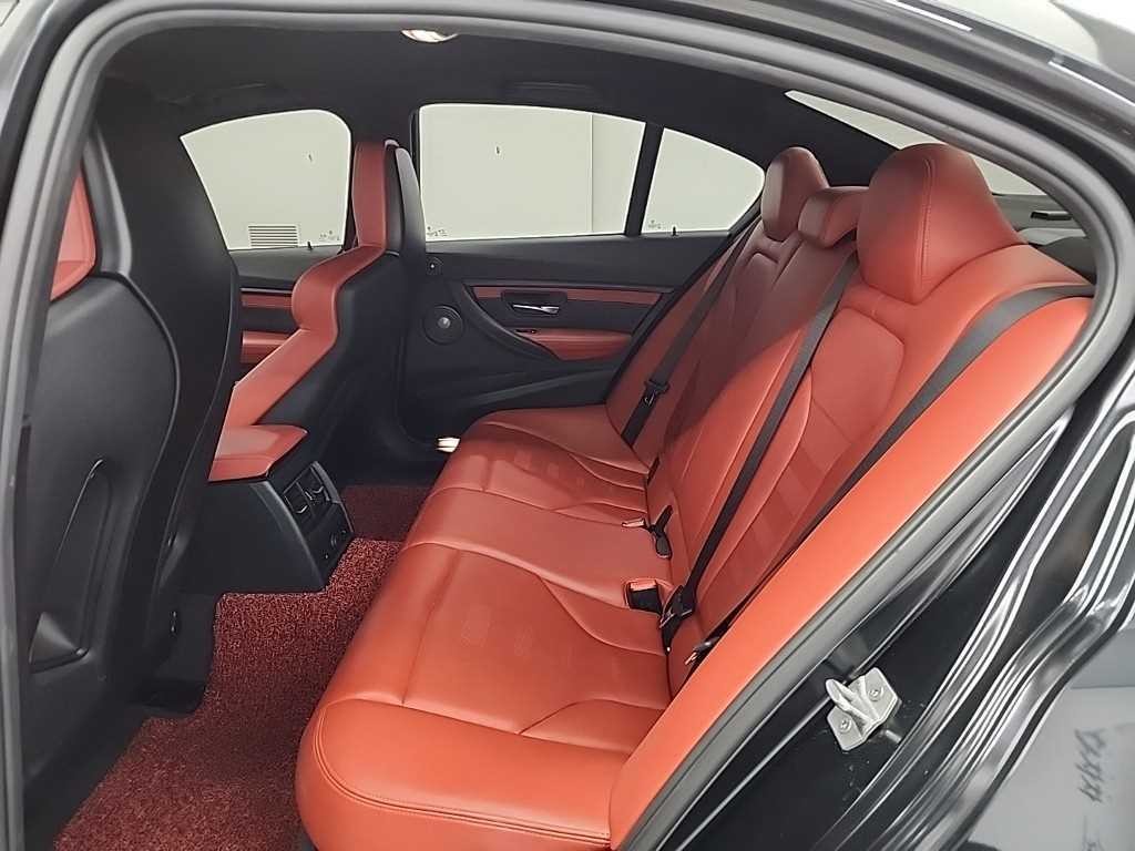 BMW 3시리즈 M3 (F80, E90) M3 세단 컴패티션 이미지 12