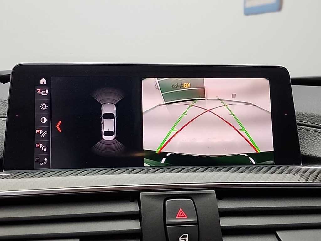 BMW 3시리즈 M3 (F80, E90) M3 세단 컴패티션 이미지 15