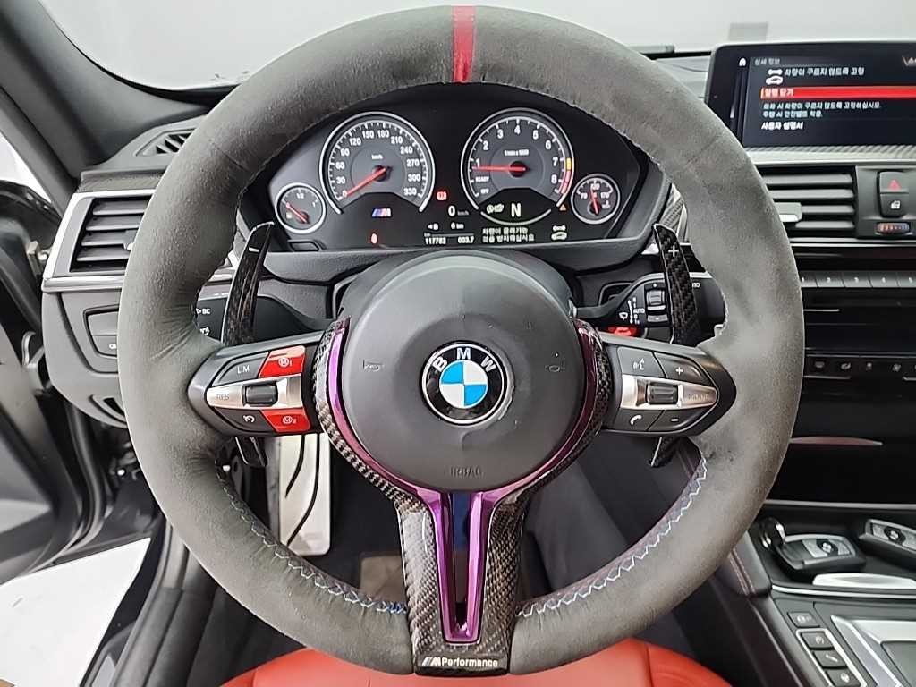 BMW 3시리즈 M3 (F80, E90) M3 세단 컴패티션 이미지 9
