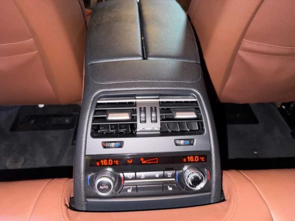 BMW 6시리즈 6시리즈 (F12) 640 그란쿠페 i 이미지 12