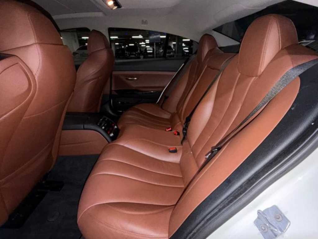 BMW 6시리즈 6시리즈 (F12) 640 그란쿠페 i 이미지 7