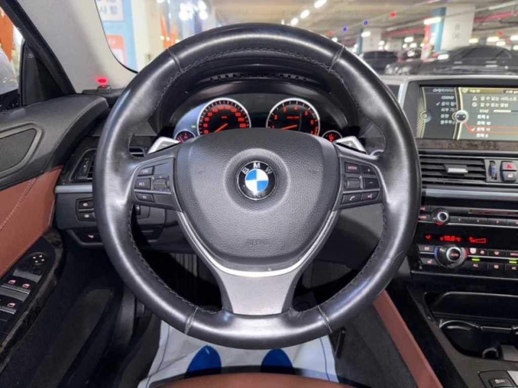 BMW 6시리즈 6시리즈 (F12) 640 그란쿠페 i 이미지 8