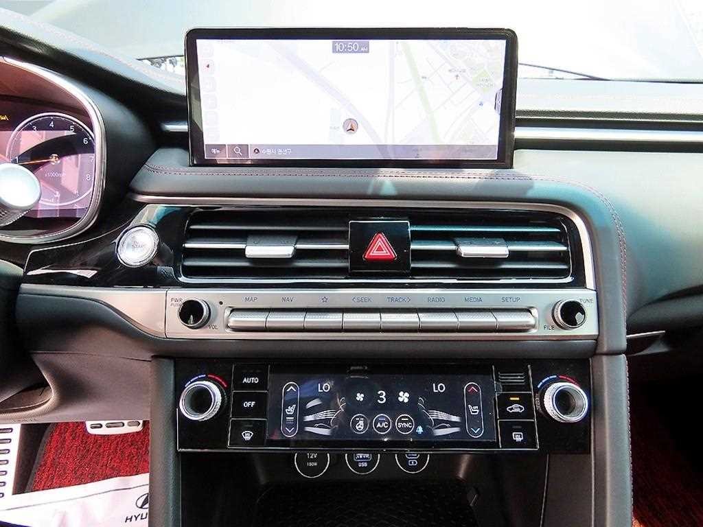 제네시스 G70 더 뉴 G70 가솔린 2.5T 2WD 스포츠 패키지 이미지 12