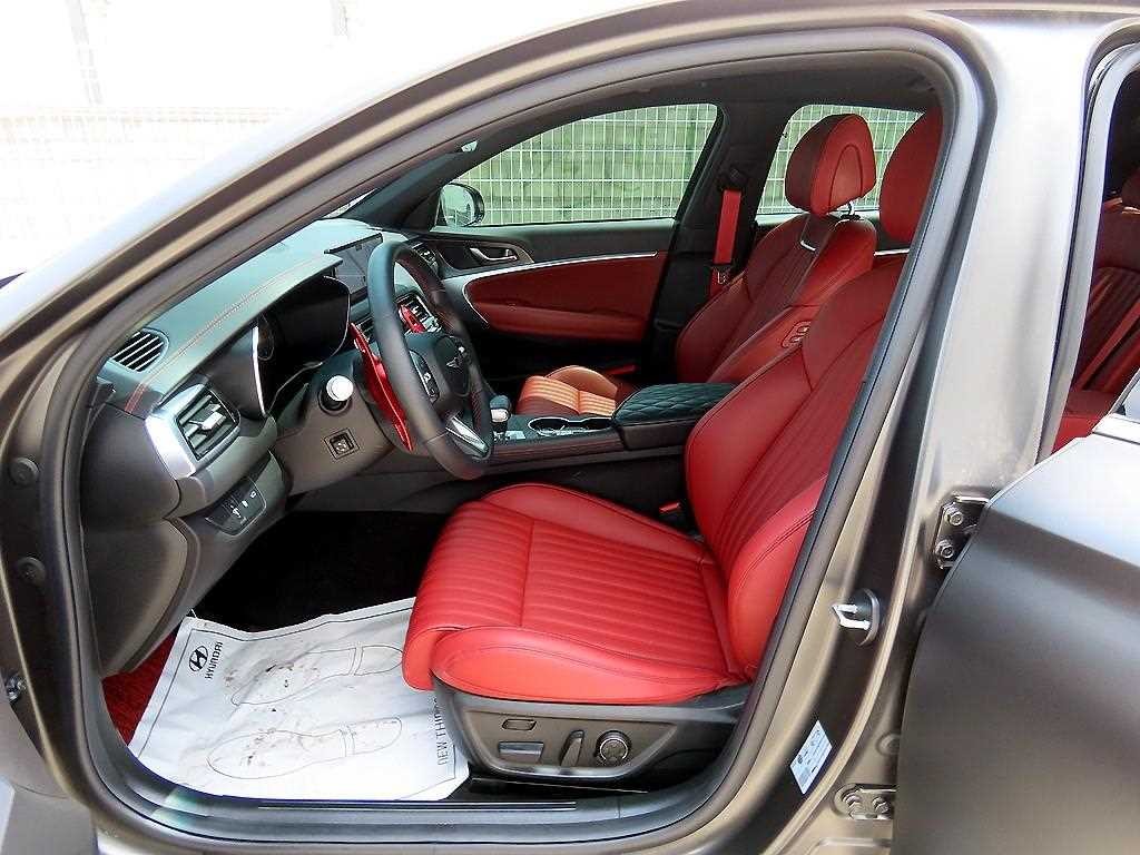 제네시스 G70 더 뉴 G70 가솔린 2.5T 2WD 스포츠 패키지 이미지 5