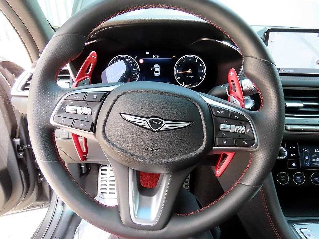 제네시스 G70 더 뉴 G70 가솔린 2.5T 2WD 스포츠 패키지 이미지 8