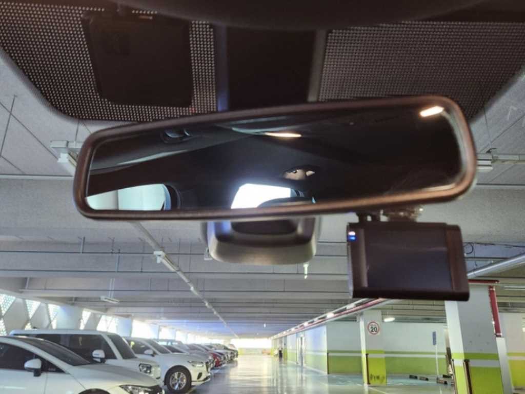 링컨 MKC 2.0 AWD 리저브 이미지 12