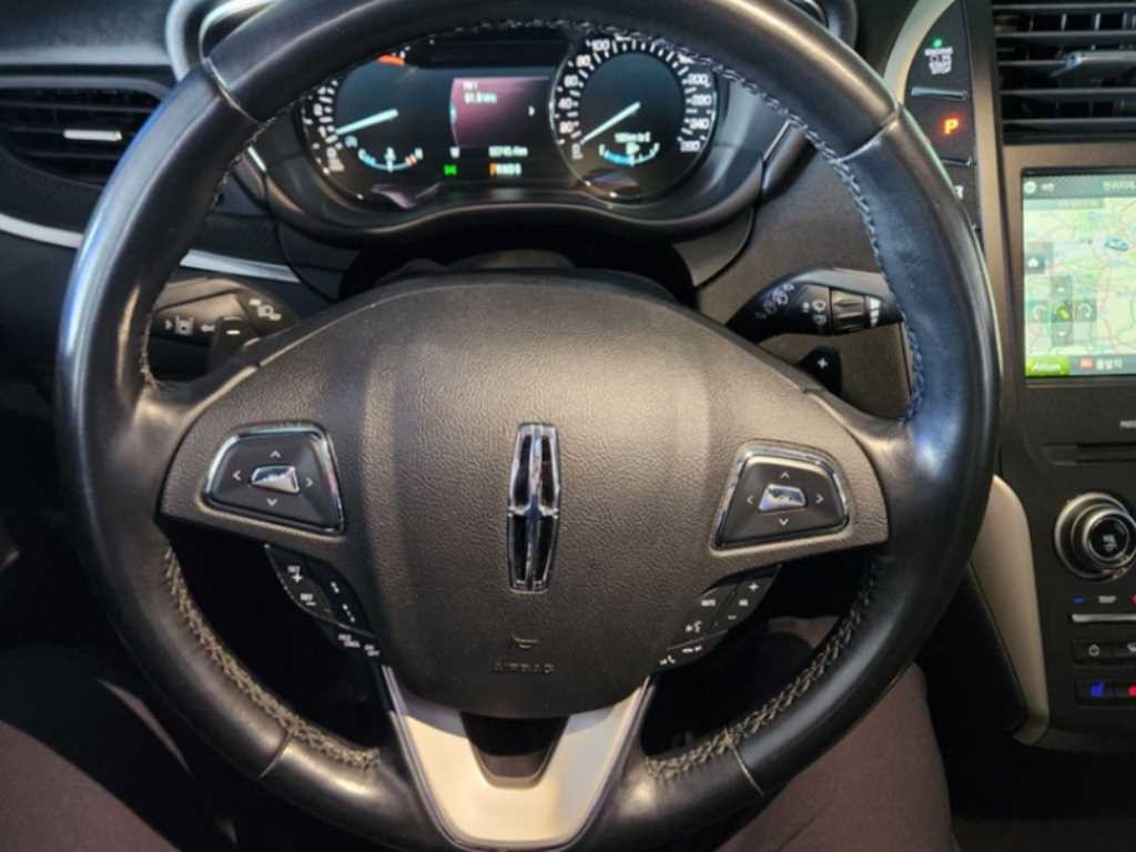 링컨 MKC 2.0 AWD 리저브 이미지 5