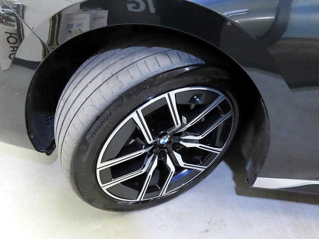 BMW 7시리즈 7시리즈 (G70) 740i xDrive M 스포츠 이미지 20