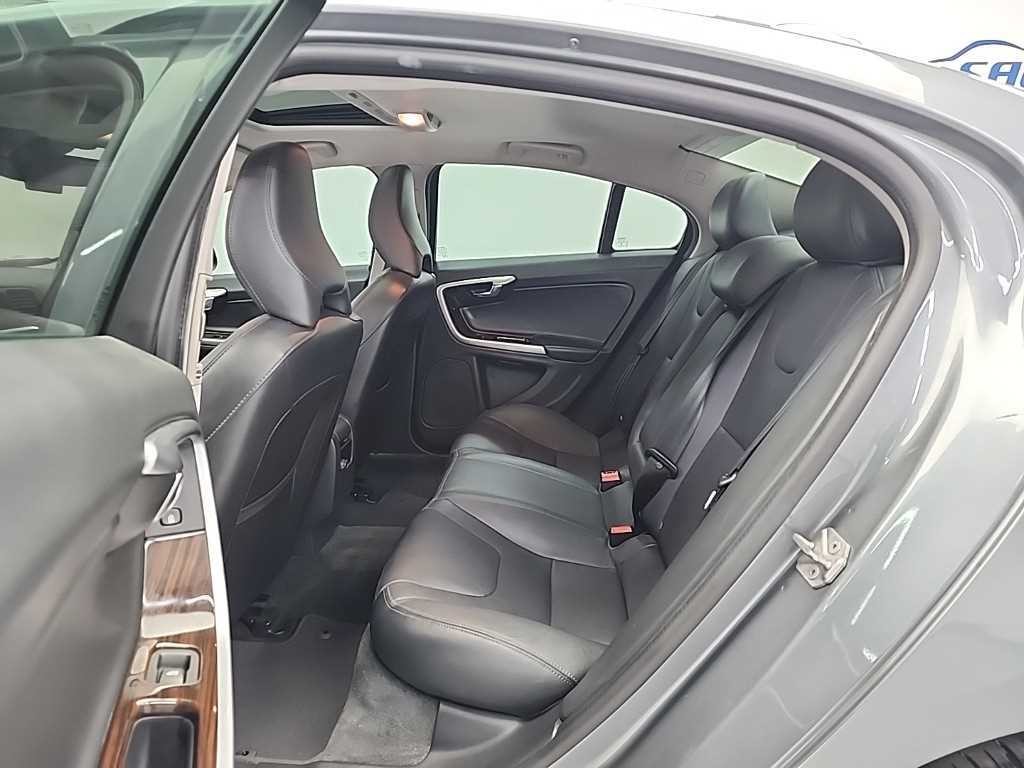 볼보 S60 뉴S60 D3 이미지 12