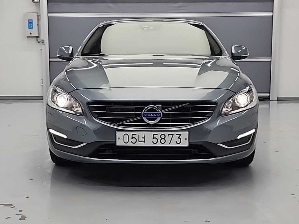 볼보 S60 뉴S60 D3 이미지 2