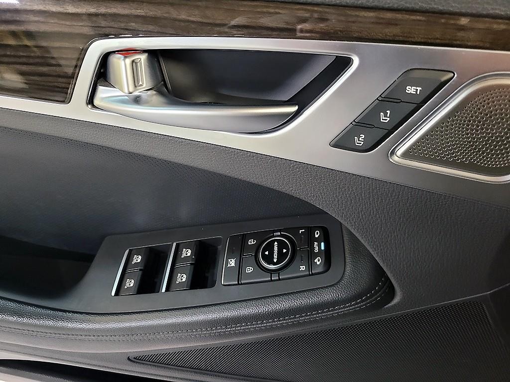 제네시스 G80 3.3 GDI AWD 프리미엄 럭셔리 이미지 13